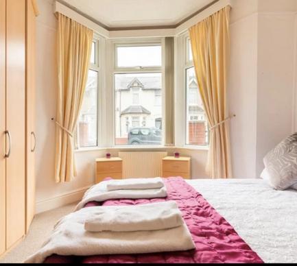 Shelley'S Seaside Stay Porthcawl Exterior photo